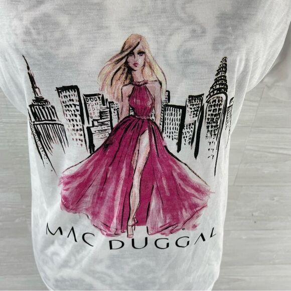 Mac Duggal Limited Edition City Barbie Girl Tee Shirt - Picture 3 of 8